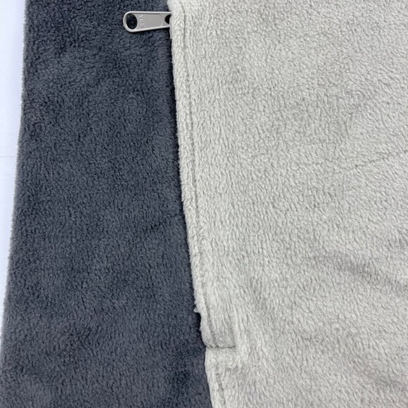 Men's Columbia Vest Fleece Sleeveless Size XL 2-Tone Grays Full Zip/Zip Pockets - Picture 6 of 10